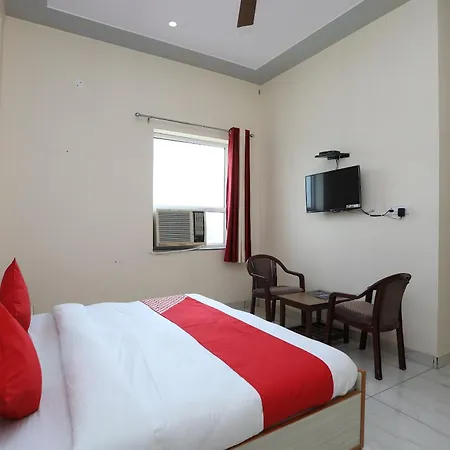 Hotel Oyo 17291 Shree Ram Palace Rewari