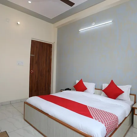 Oyo 17291 Shree Ram Palace Rewari