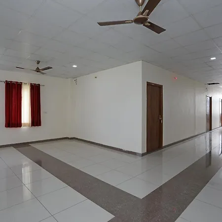 Oyo 17291 Shree Ram Palace Hotel