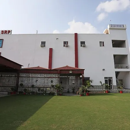 Oyo 17291 Shree Ram Palace