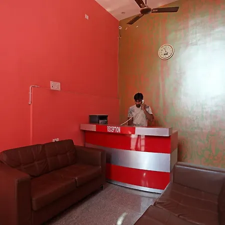 Oyo 17291 Shree Ram Palace Rewari