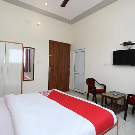 Oyo 17291 Shree Ram Palace